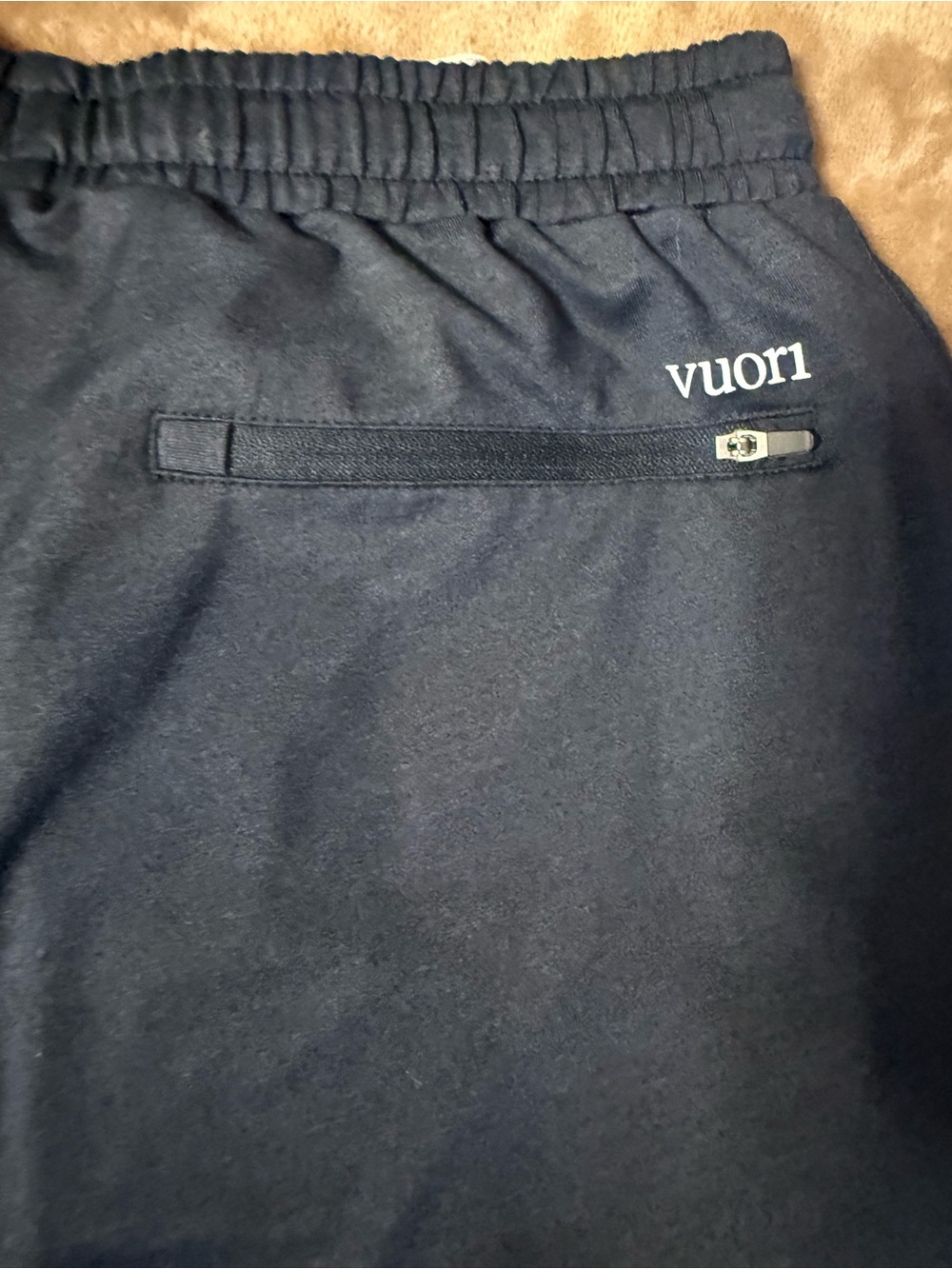 Vuori Men’s Navy Jogger Pants with Zip Pocket - Picture 3 of 4